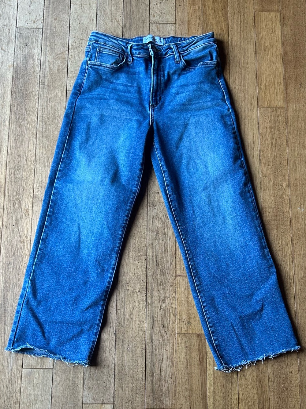 Just Black Cropped Raw-Hem Straight Jeans in Blue